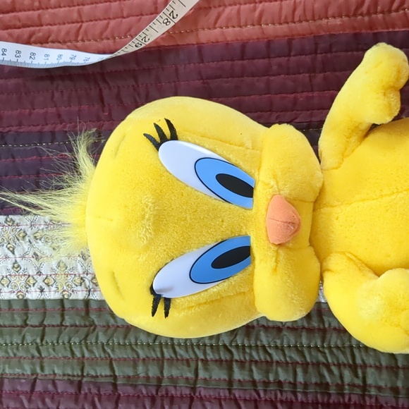 Vintage LOONEY TUNES* talking TWEETY BIRD plush works 4 AA batteries incl. - Picture 5 of 12